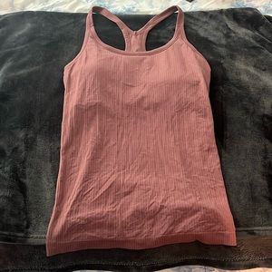 Lulu lemon tank
